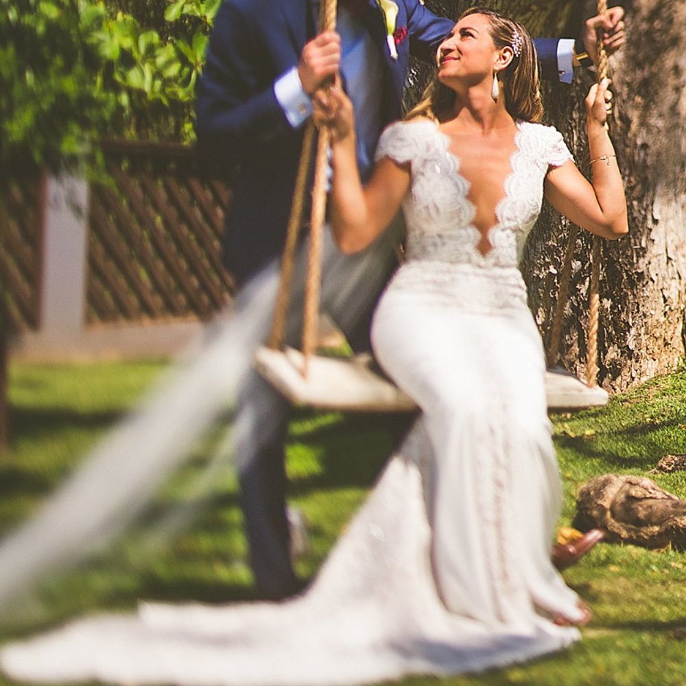 Berta Invisible Neckline Mermaid Wedding Dress Size 40